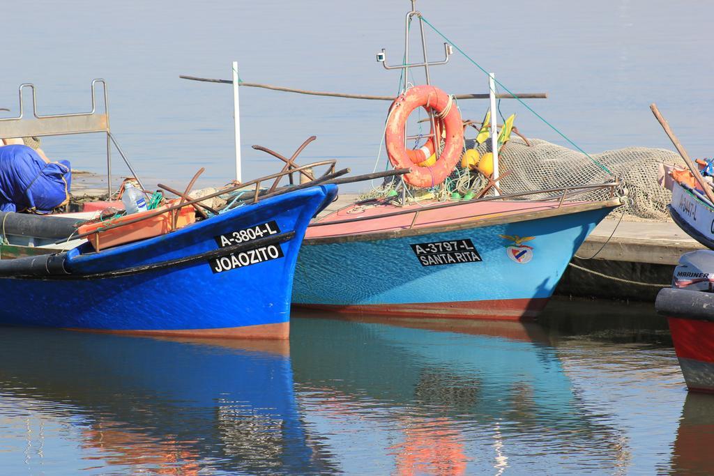 Ti Laura Praia Lägenhet Barra Exteriör bild